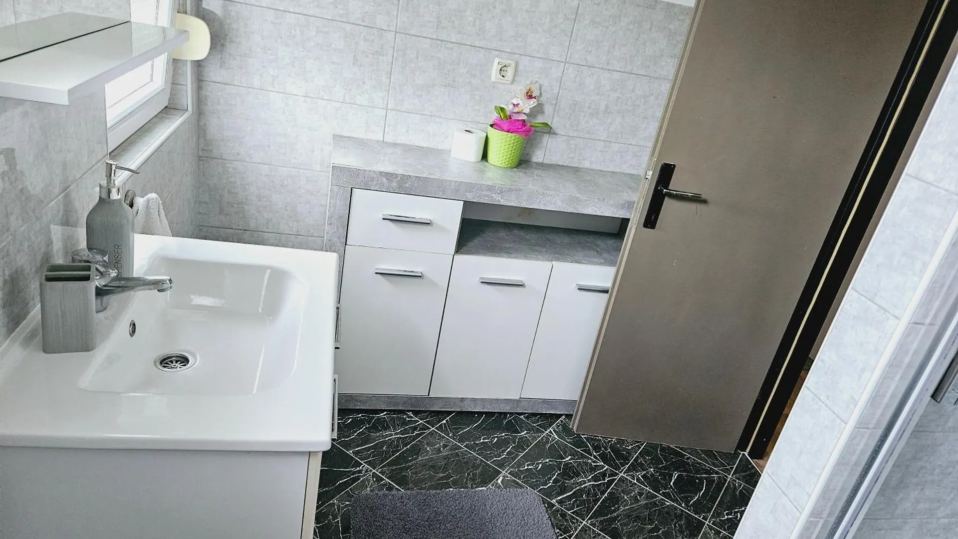 Apartments With A Parking Space Kampor, Rab - 17886 0*, Kampor Croatia
